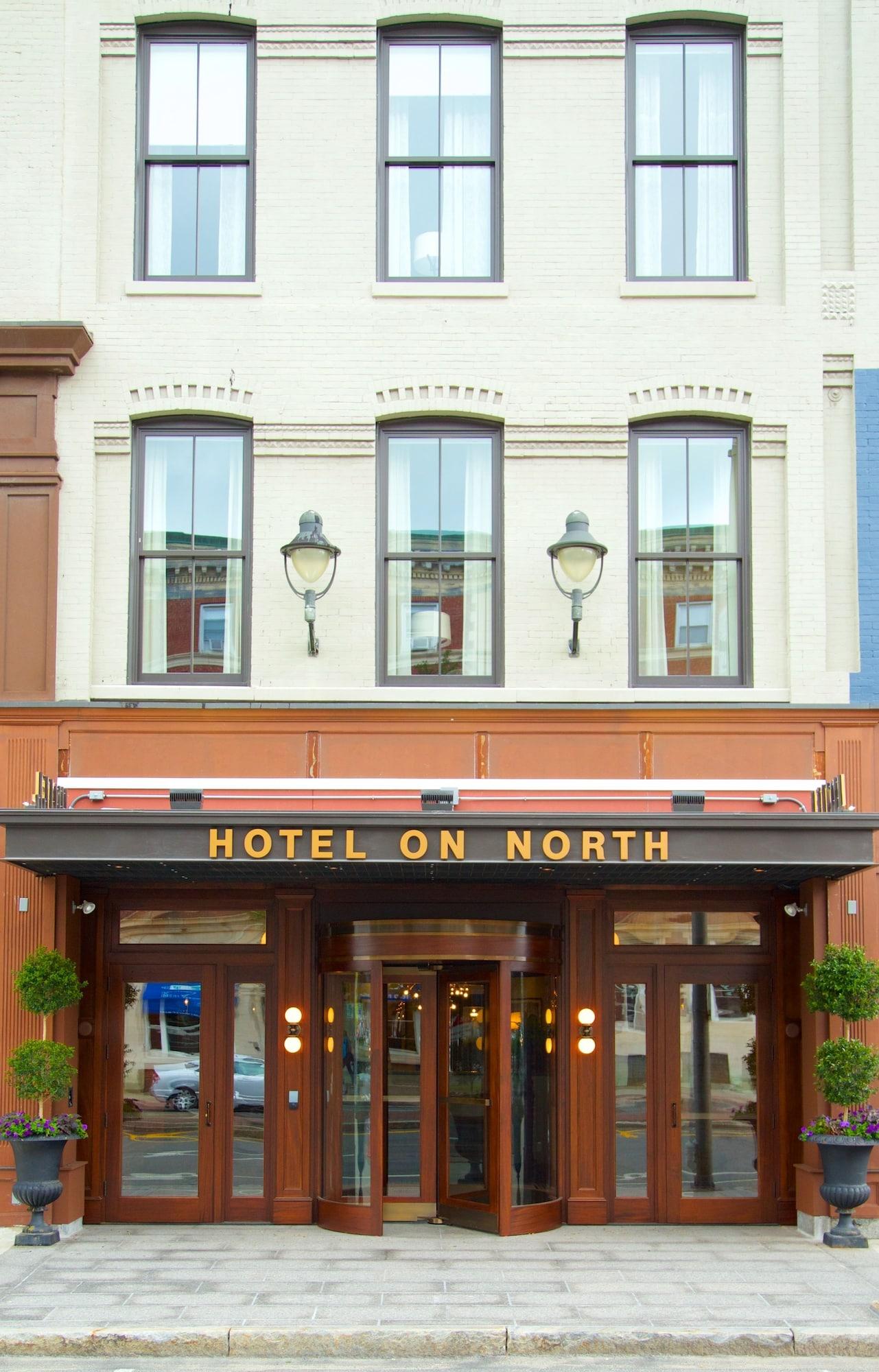 Hotel On North Pittsfield Exterior photo